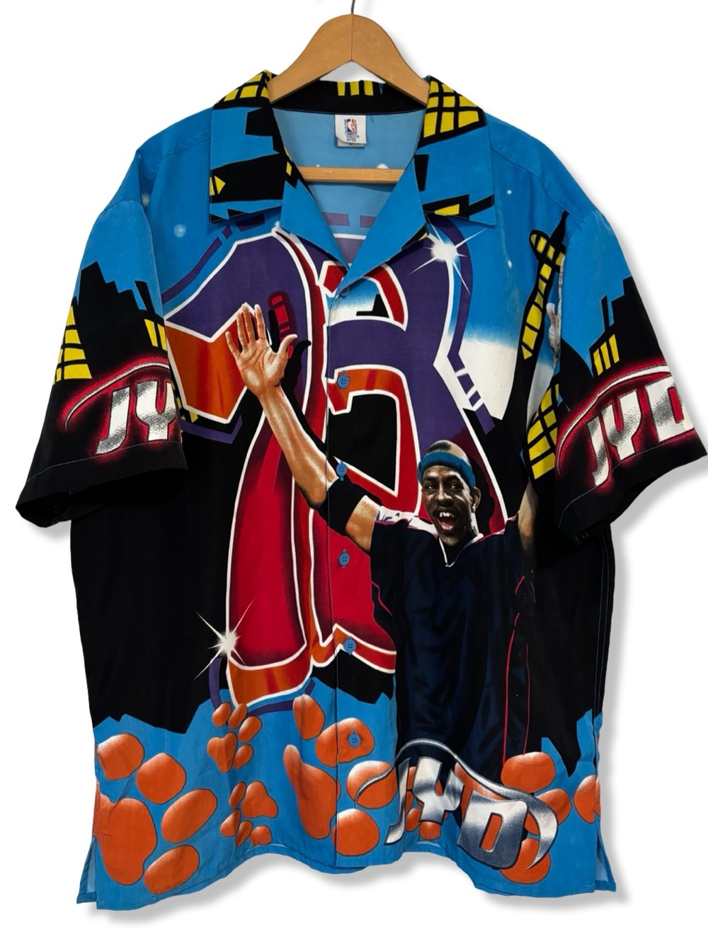 Vintage 90s/Y2K JunkYard Dog Jerome Williams Toronto Raptors Button Up Shirt